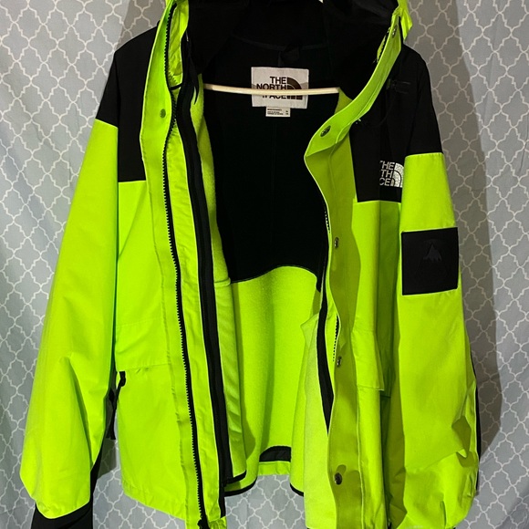 Super nice jacket with fleece zip in jacket included men’s xl the northface - Picture 15 of 16